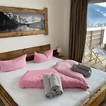 Chalet Fuegen 菲根