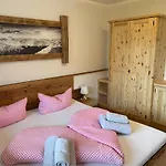 Chalet Fuegen