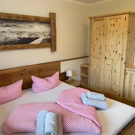 Chalet Fuegen