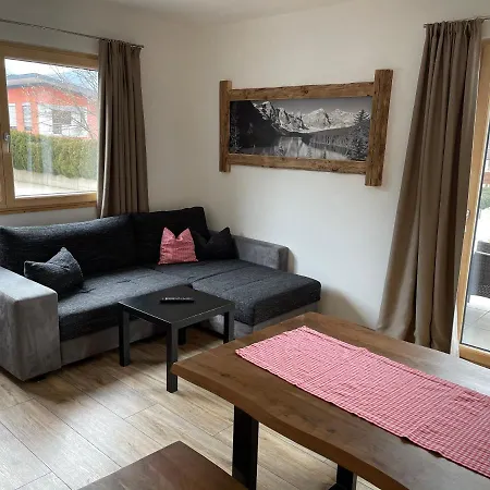 Chalet Fuegen Fuegen