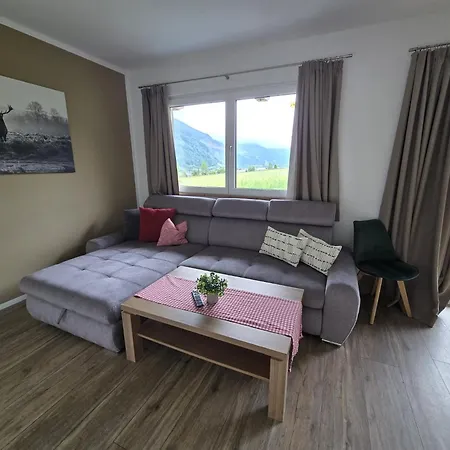 Chalet Fuegen Domek alpejski