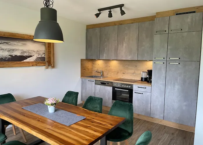 Chalet Fuegen Шале Фюген