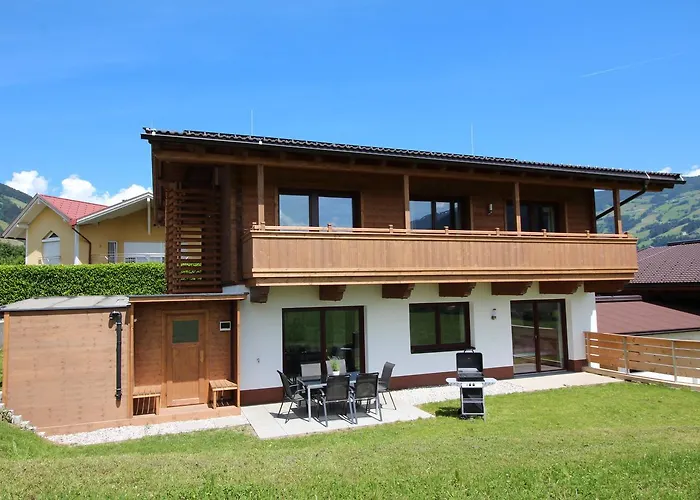 Chalet Fuegen Шале