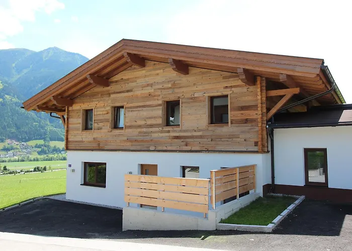 Chalet Fuegen Шале